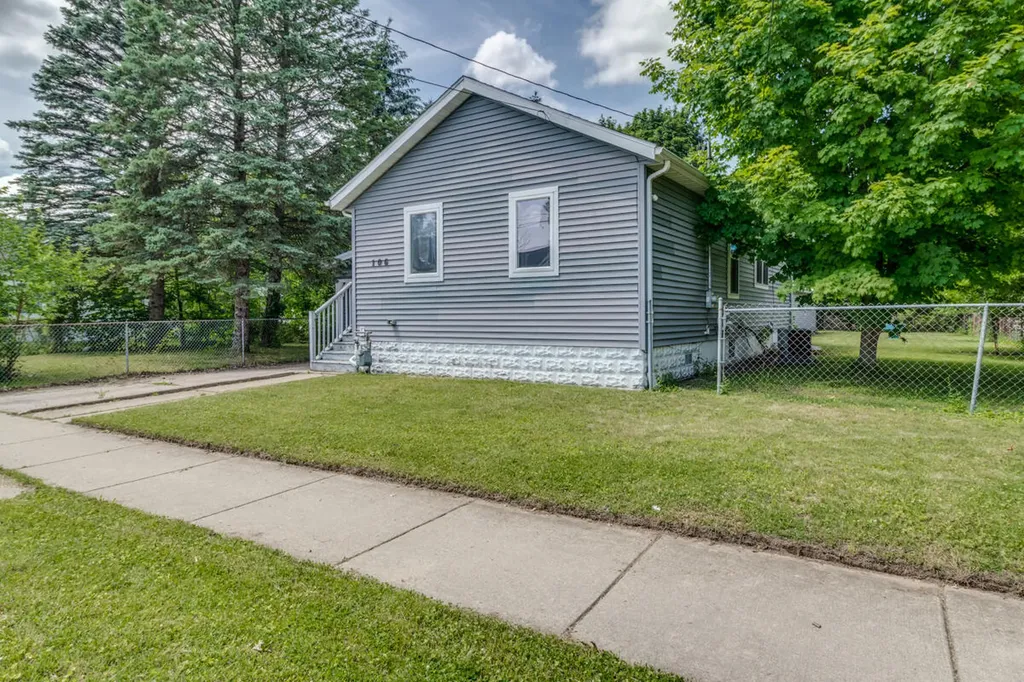 106 Winter Street Battle Creek City MI 49015