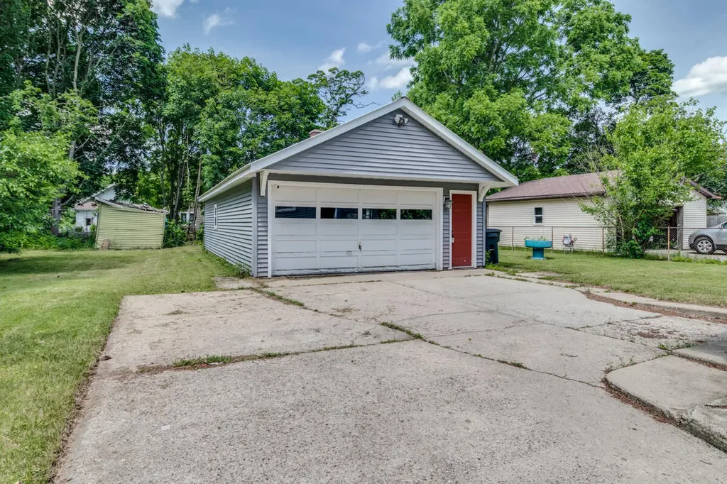 106 Winter Street Battle Creek City MI 49015