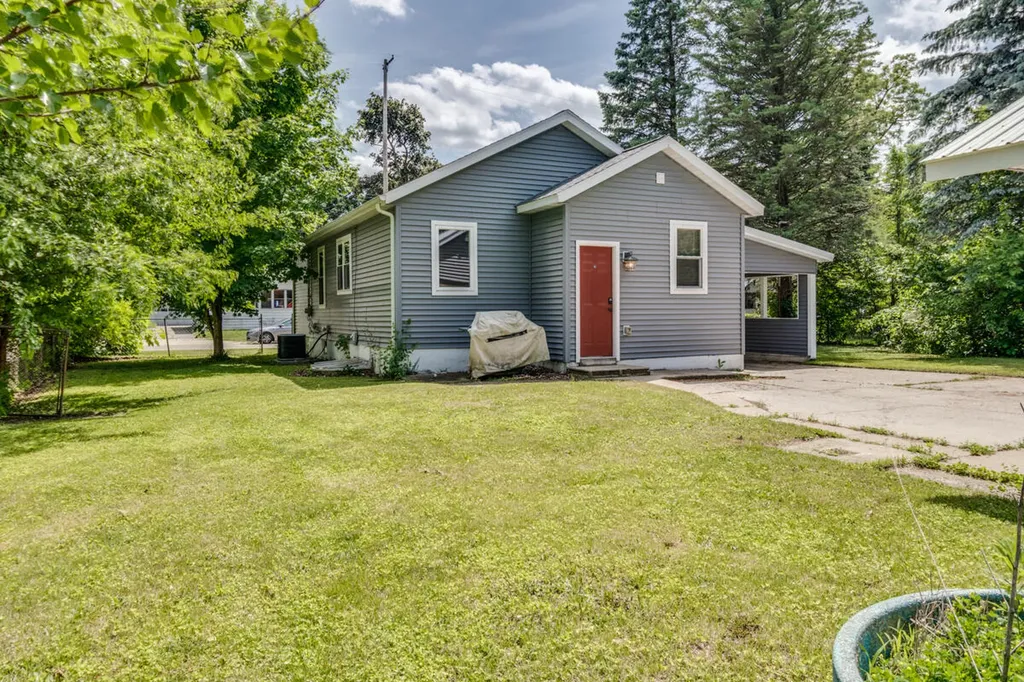 106 Winter Street Battle Creek City MI 49015