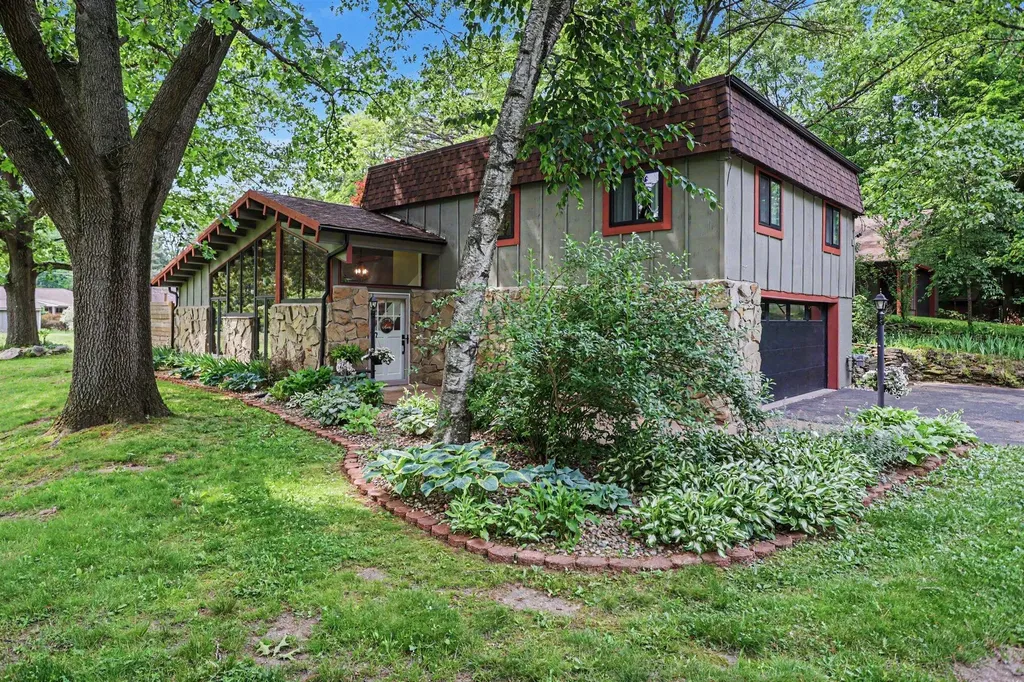 17529 G Drive N Marshall Township MI 49068