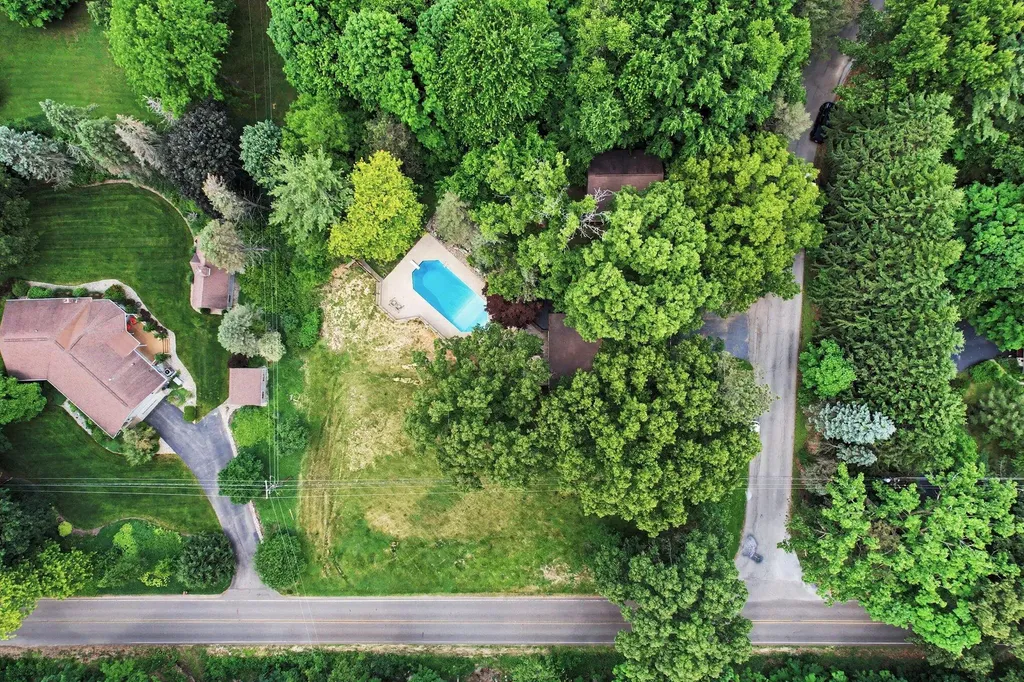 17529 G Drive N Marshall Township MI 49068