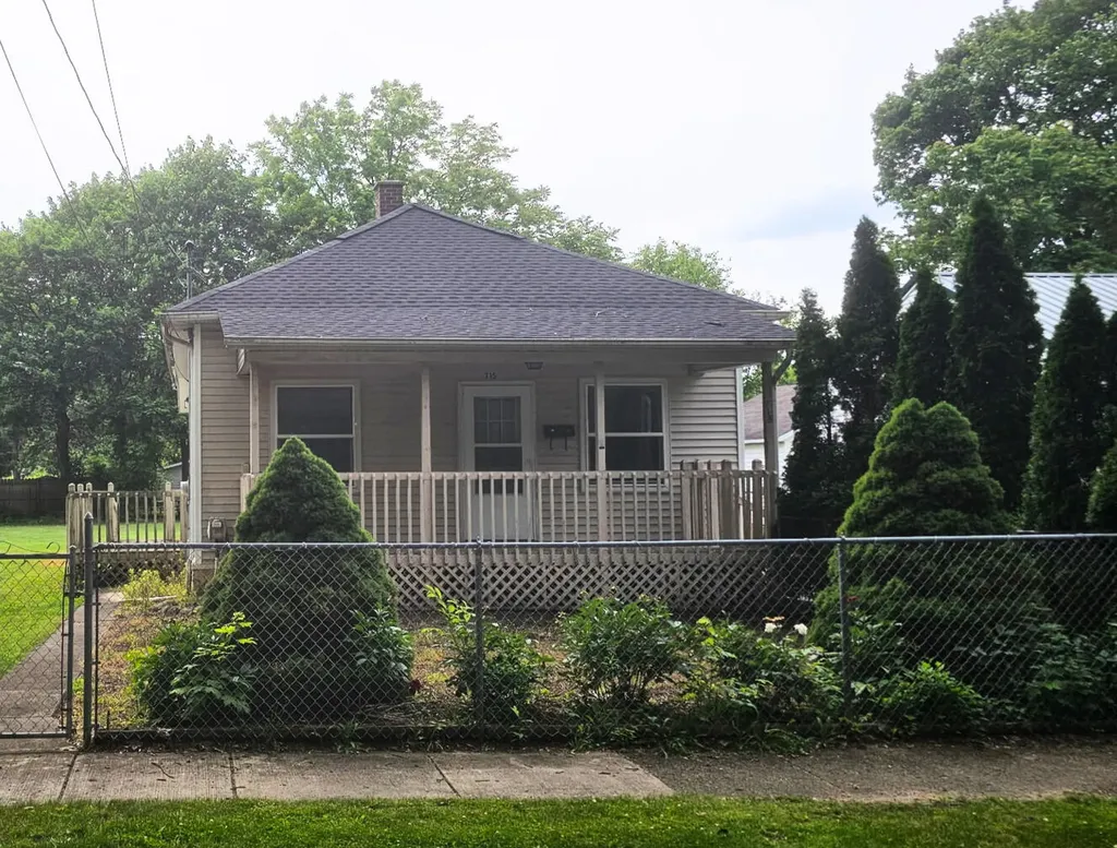 715 Lum Avenue Kalamazoo Charter Township MI 49048