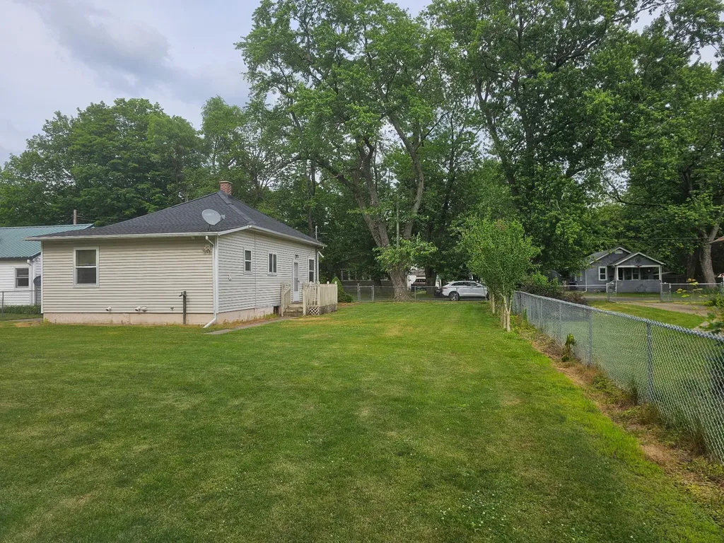 715 Lum Avenue Kalamazoo Charter Township MI 49048