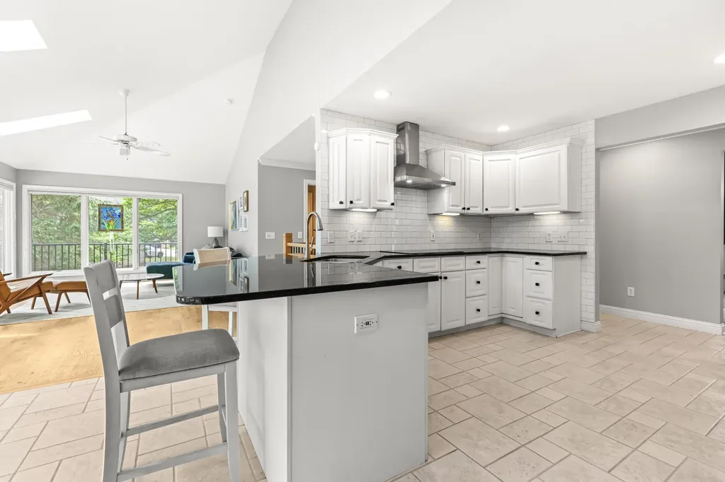 494 Anchor Lane Kalamazoo City MI 49002