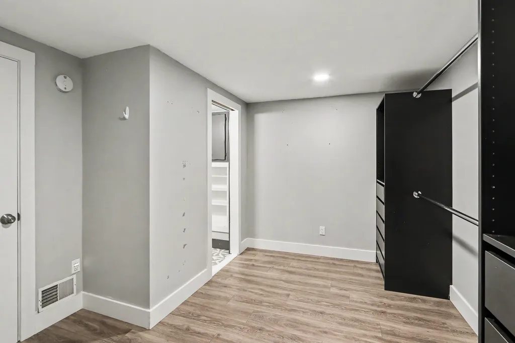 1724 Winton Avenue Kalamazoo City MI 49001