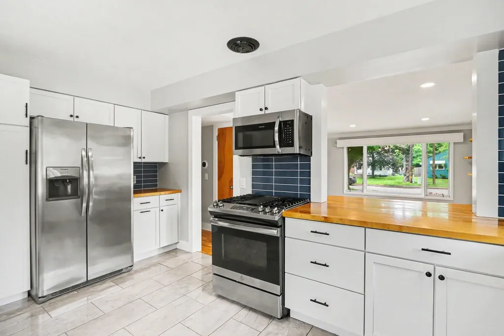 1724 Winton Avenue Kalamazoo City MI 49001