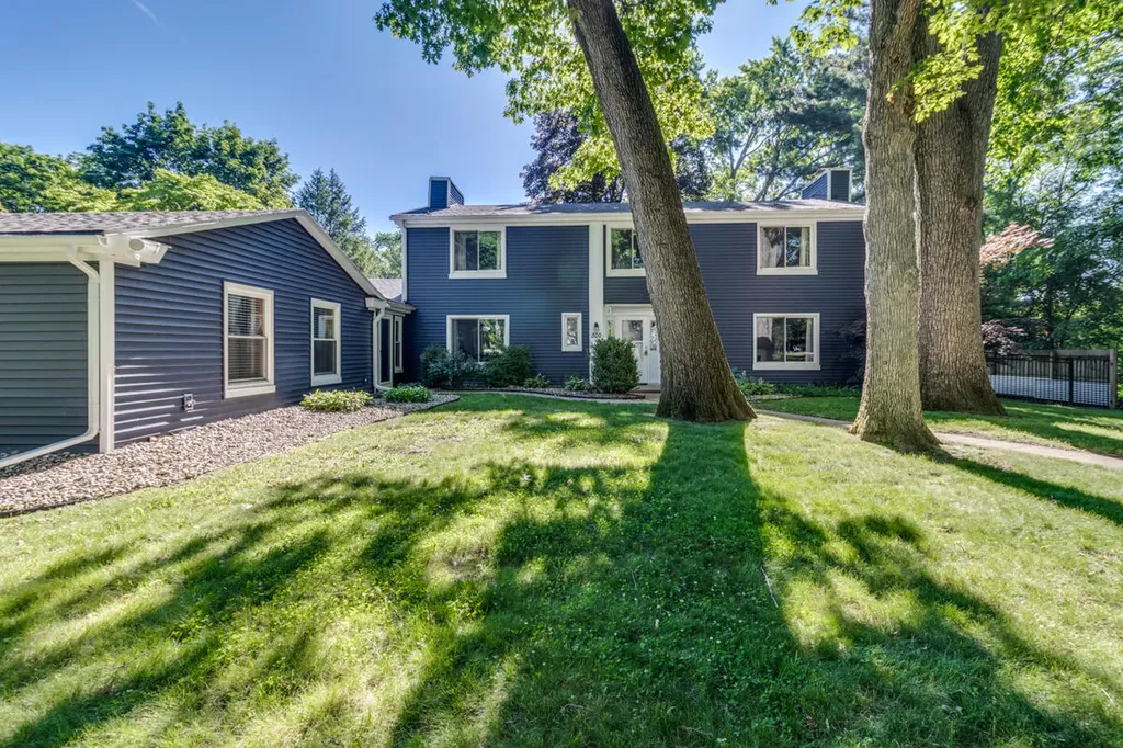 300 Orchard Avenue Battle Creek City MI 49017
