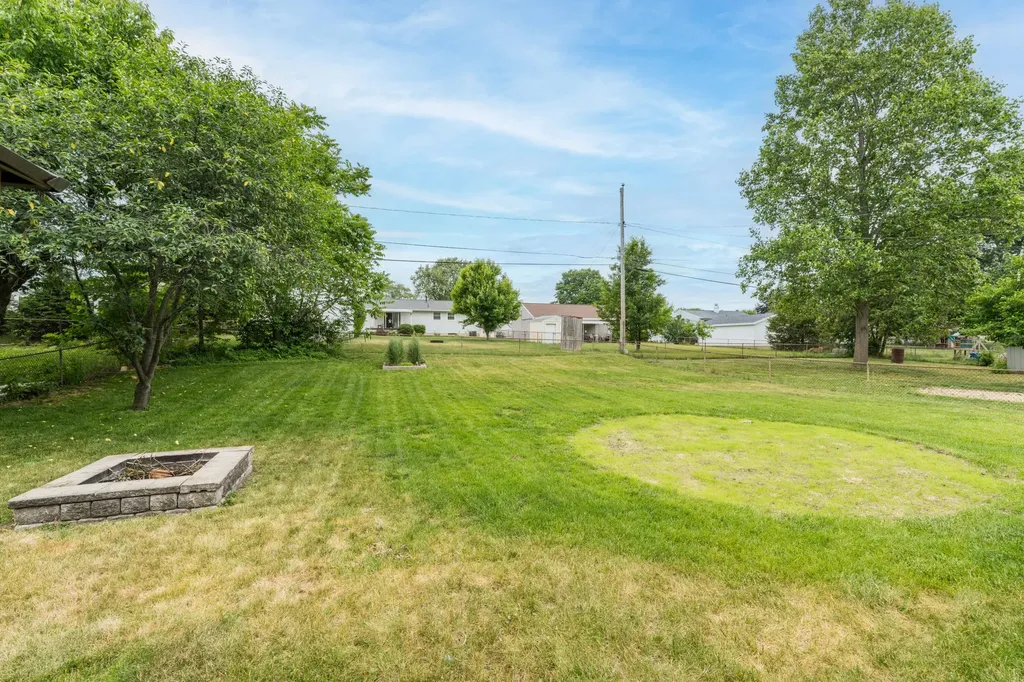 5636 Juniper Drive Leoni Township MI 49201
