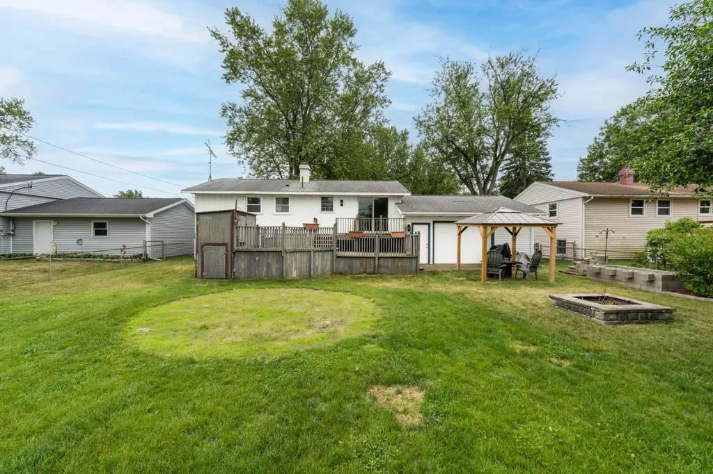 5636 Juniper Drive Leoni Township MI 49201