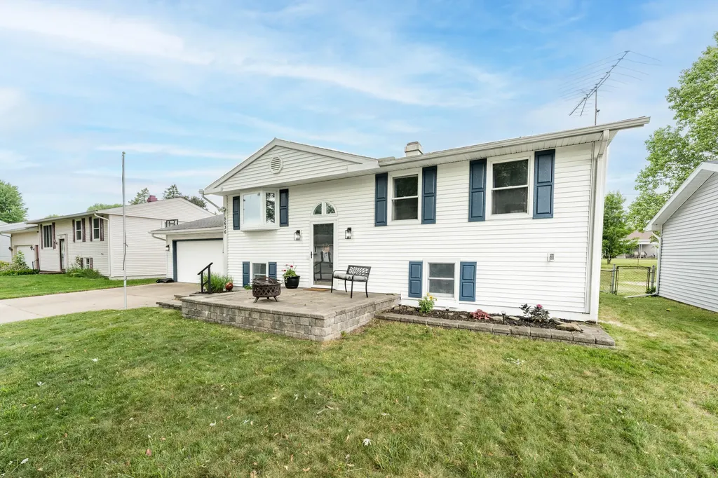 5636 Juniper Drive Leoni Township MI 49201