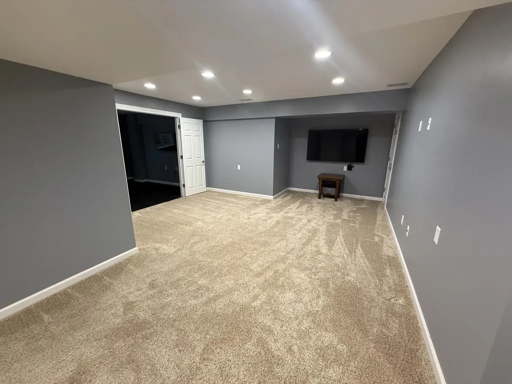 155 Hickory Hills Marshall Township MI 49068