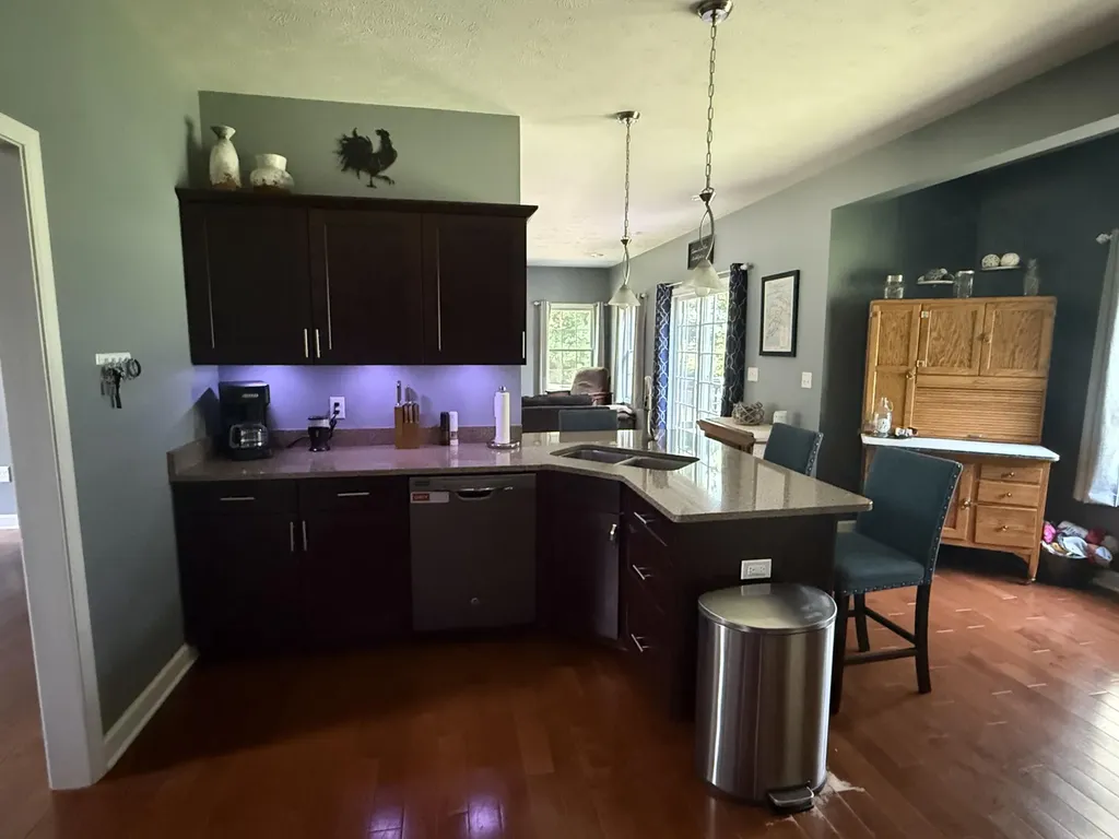 155 Hickory Hills Marshall Township MI 49068