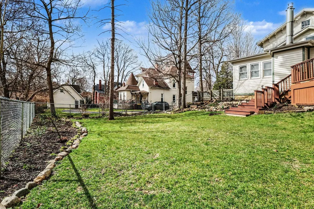 320 N Division Street Marshall City MI 49068