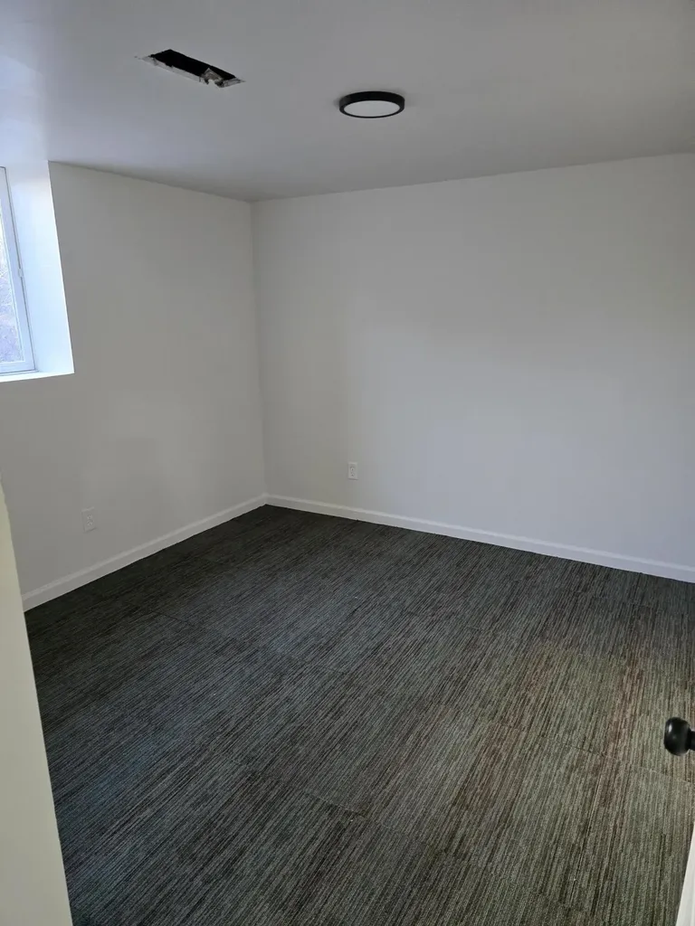 5017 Conners Lansing City MI 48911