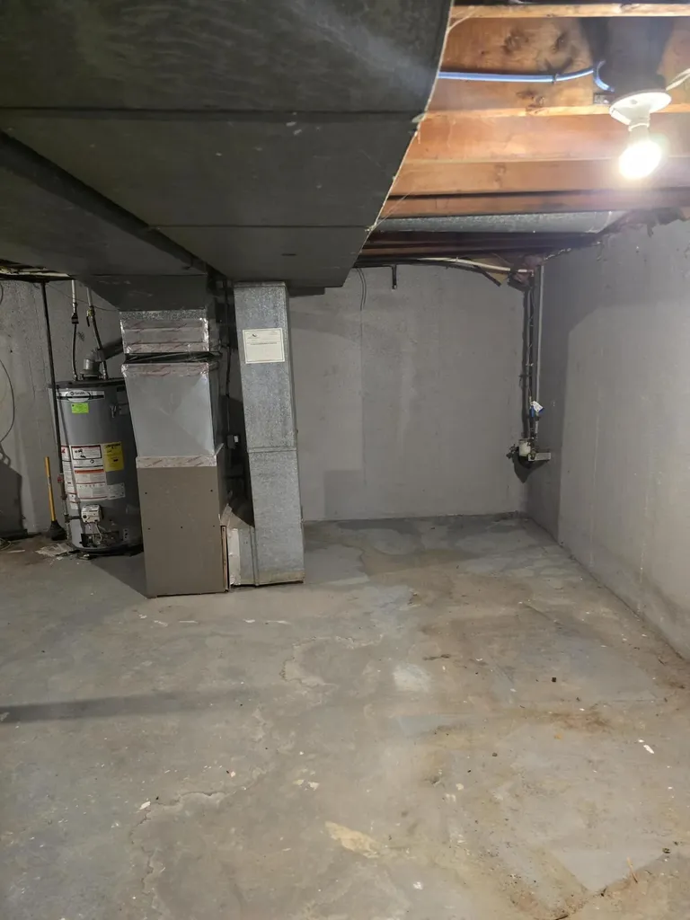 5017 Conners Lansing City MI 48911