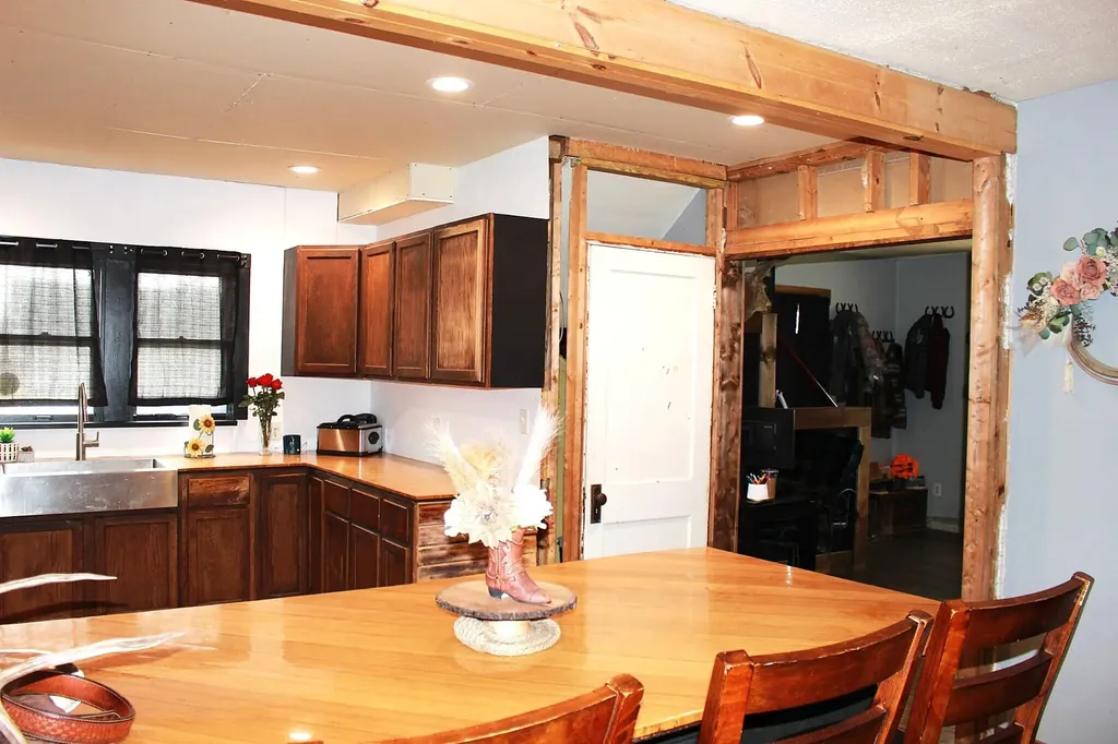 12409 Bellevue Road Convis Township MI 49014