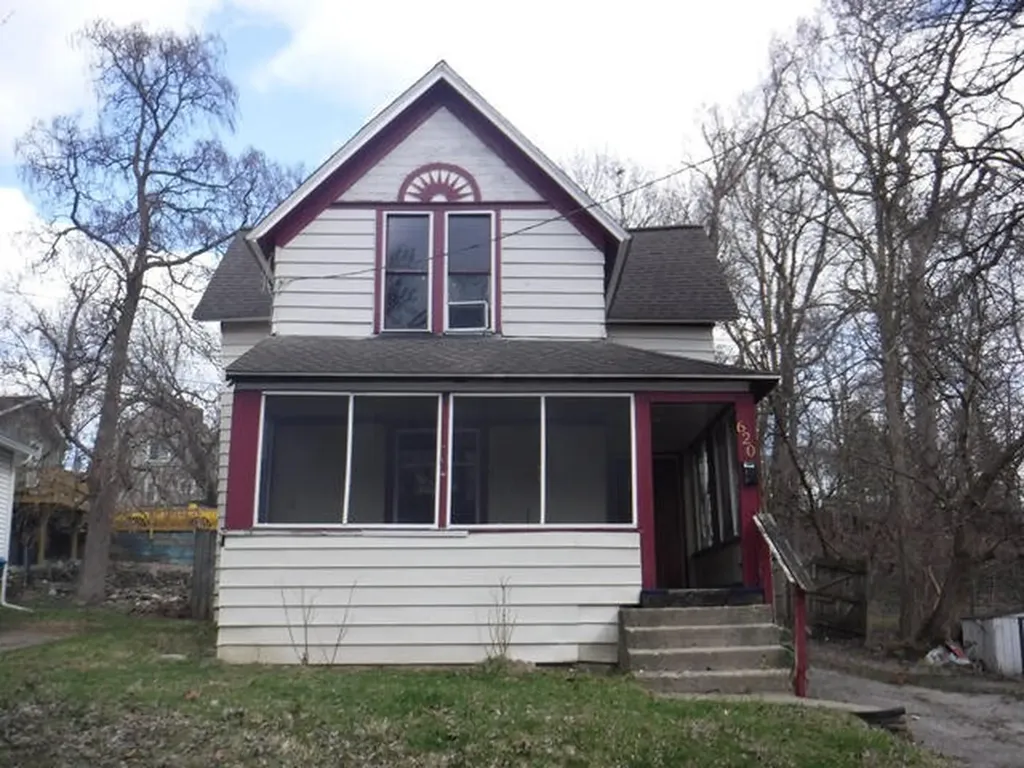 620 Gilbert Avenue Kalamazoo City MI 49048
