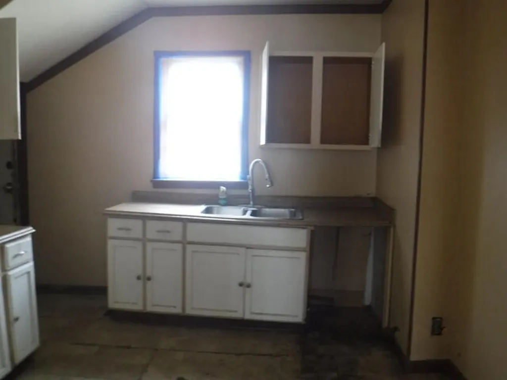 620 Gilbert Avenue Kalamazoo City MI 49048