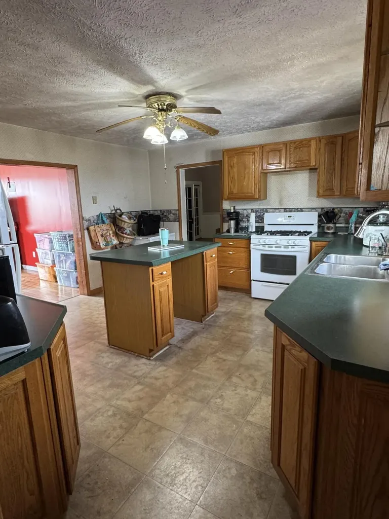 2126 200th Avenue Richmond Township MI 49677