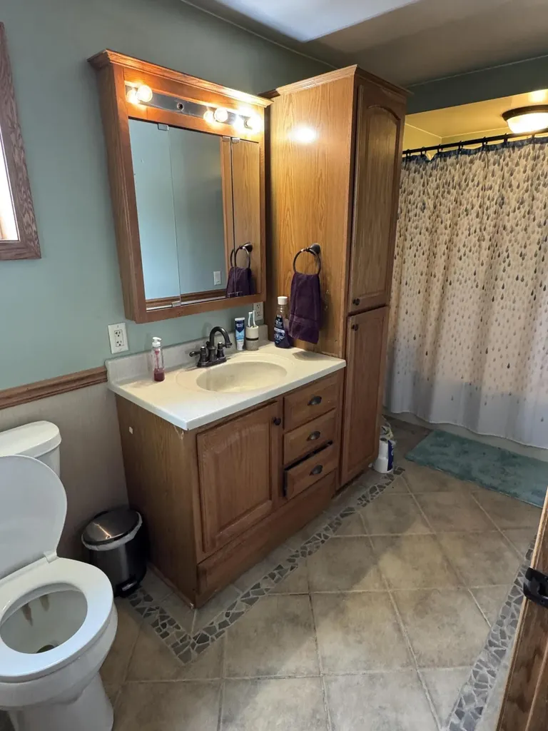 2126 200th Avenue Richmond Township MI 49677