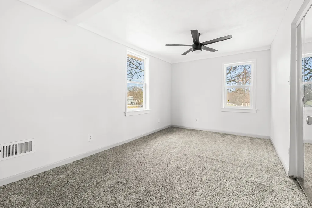 365 Kendall Street N Battle Creek City MI 49037