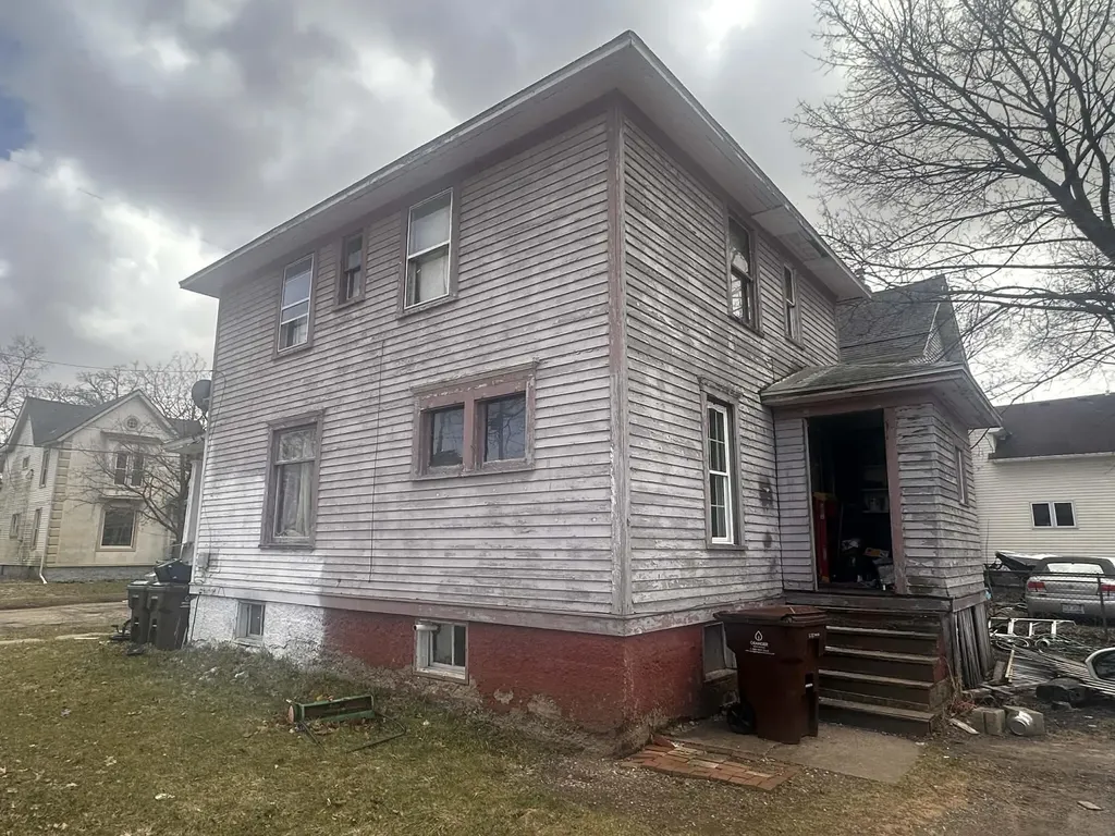 505 Bidwell Street Albion City MI 49224
