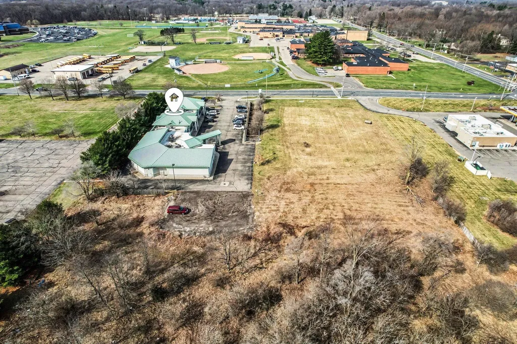 12898 Beadle Lake Road Emmett Charter Township MI 49014