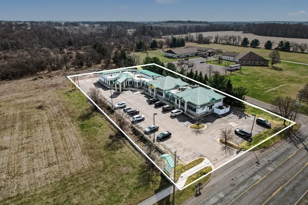 12898 Beadle Lake Road Emmett Charter Township MI 49014
