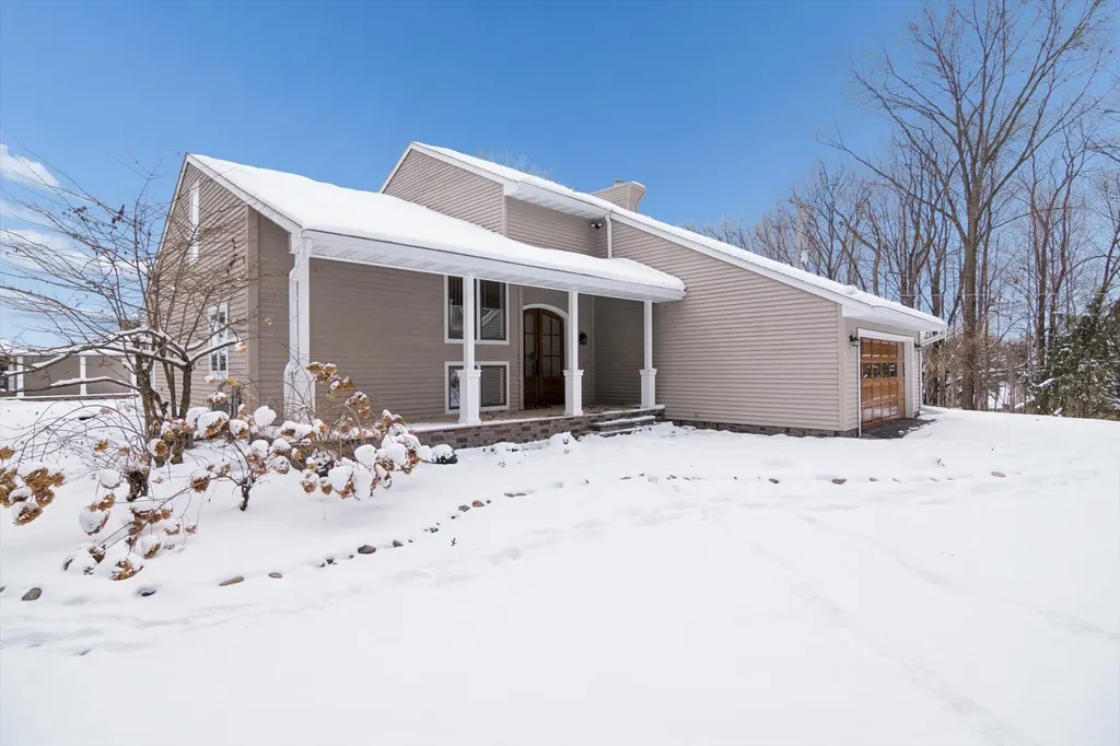 17490 G Drive N Marshall Township MI 49068