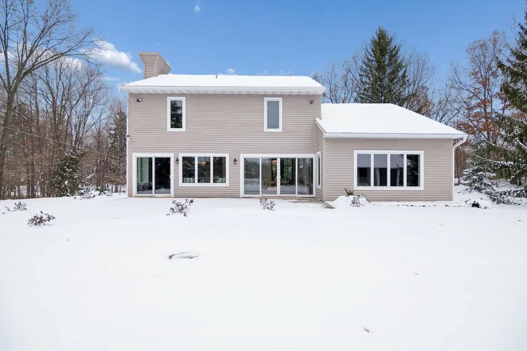 17490 G Drive N Marshall Township MI 49068