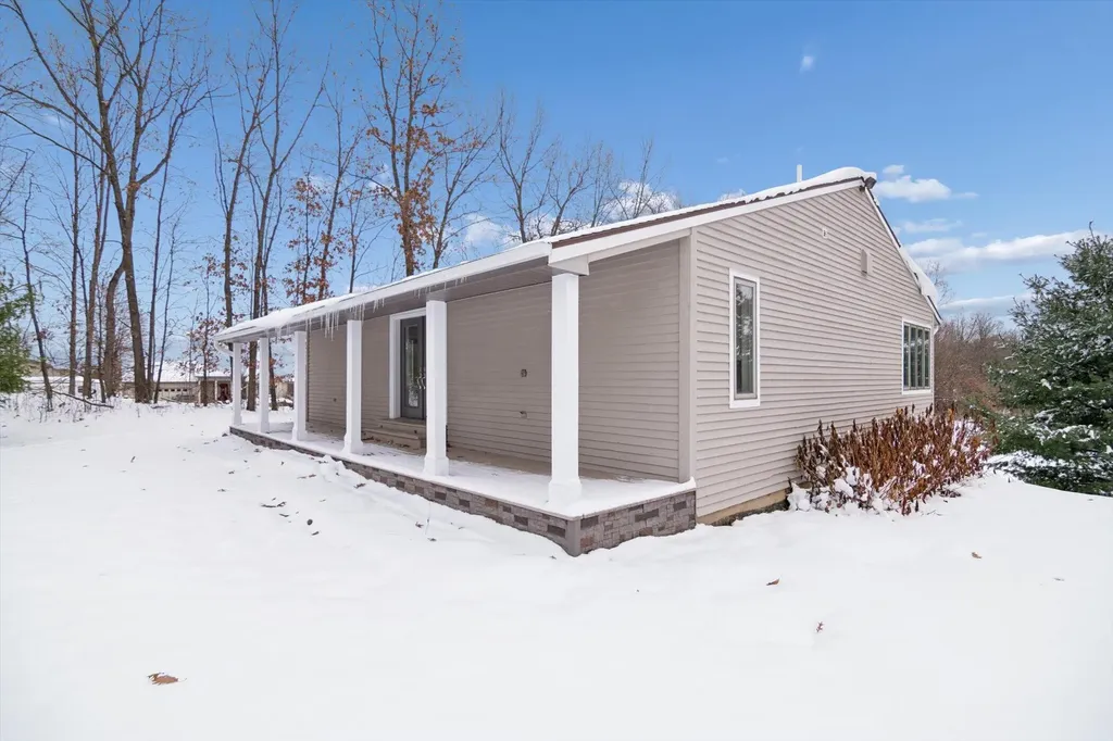 17490 G Drive N Marshall Township MI 49068