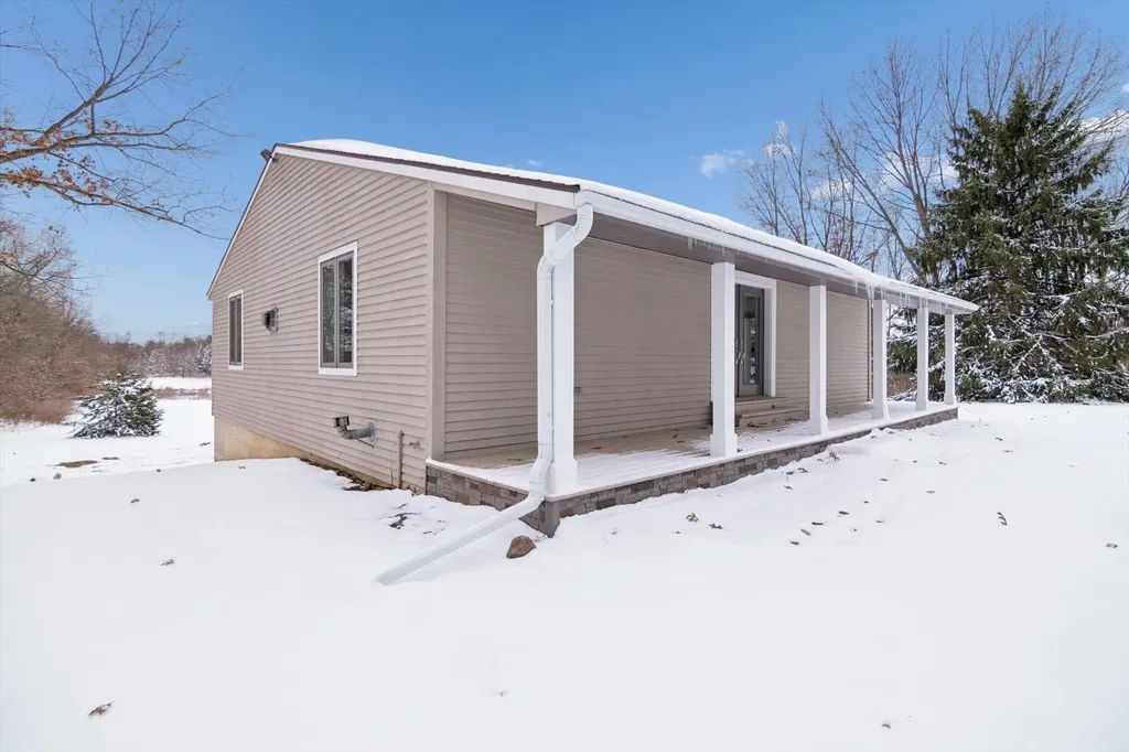 17490 G Drive N Marshall Township MI 49068