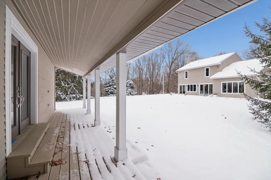 17490 G Drive N Marshall Township MI 49068