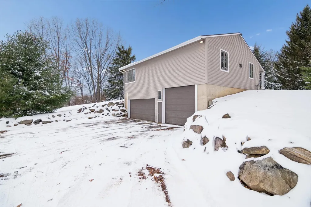 17490 G Drive N Marshall Township MI 49068