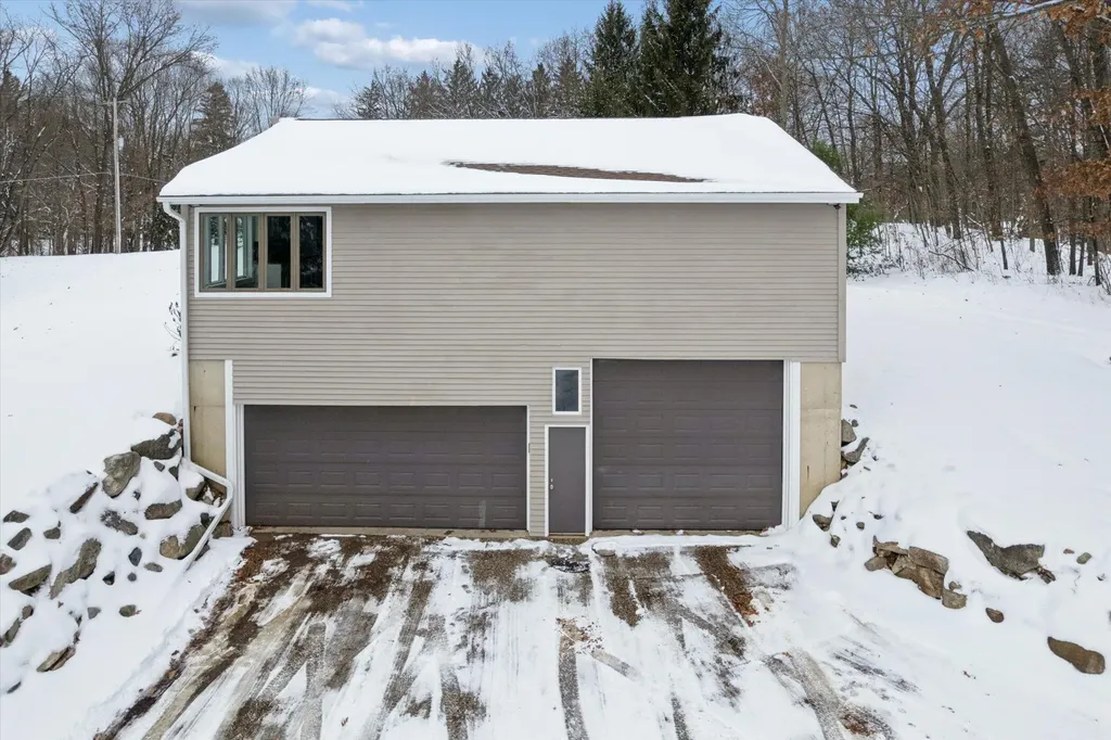 17490 G Drive N Marshall Township MI 49068