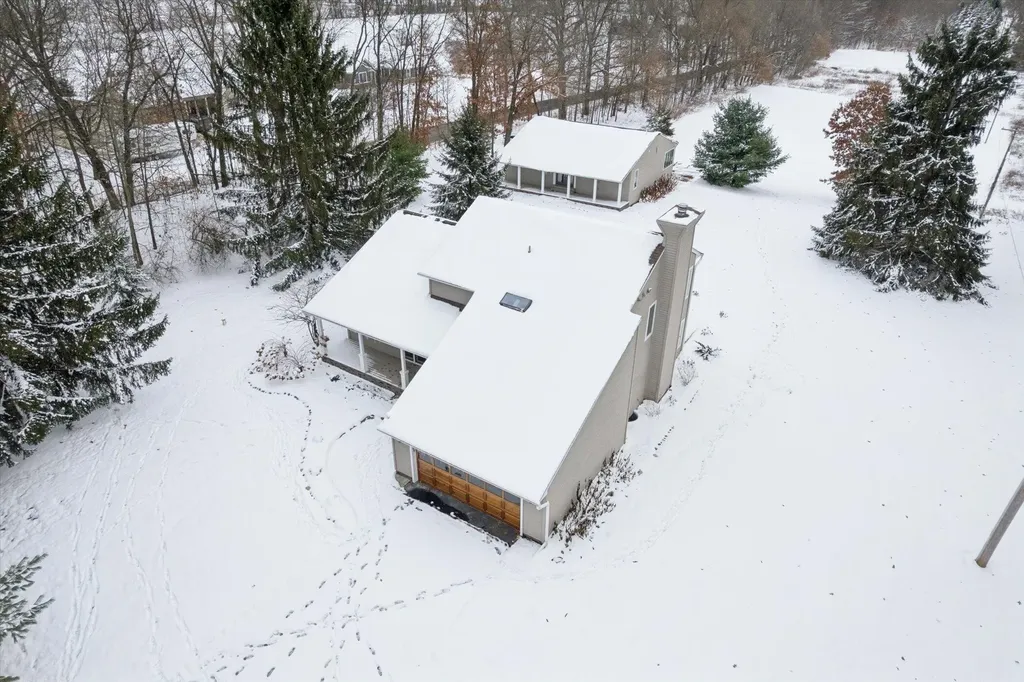 17490 G Drive N Marshall Township MI 49068