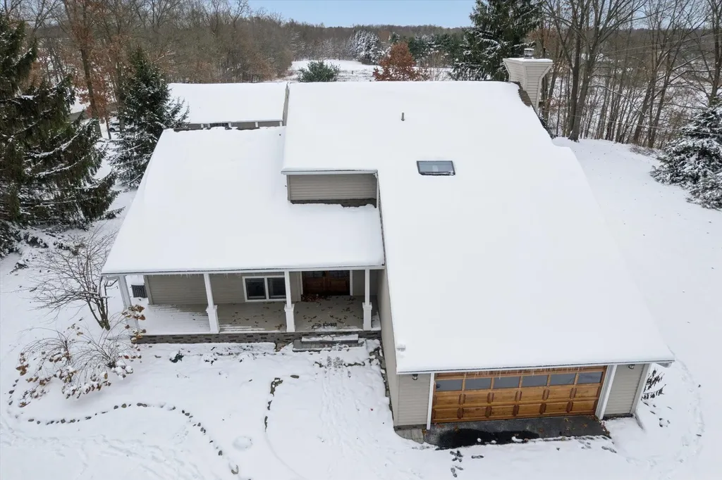 17490 G Drive N Marshall Township MI 49068