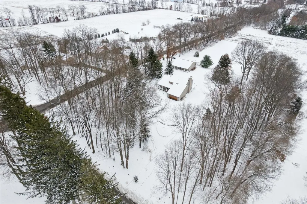 17490 G Drive N Marshall Township MI 49068