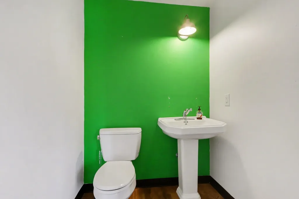 207 Exchange Street Marshall City MI 49068