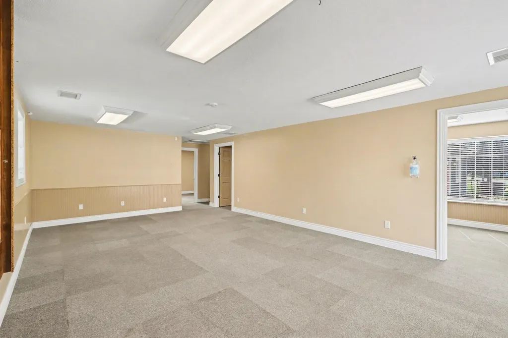 207 Exchange Street Marshall City MI 49068