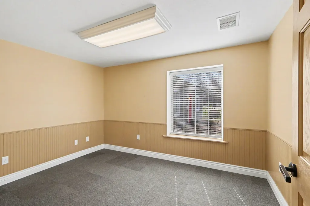 207 Exchange Street Marshall City MI 49068