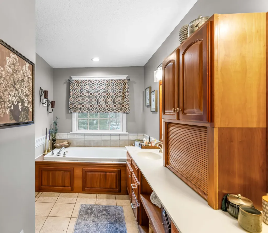 9095 Marsh Creek Circle Comstock Charter Township MI 49053