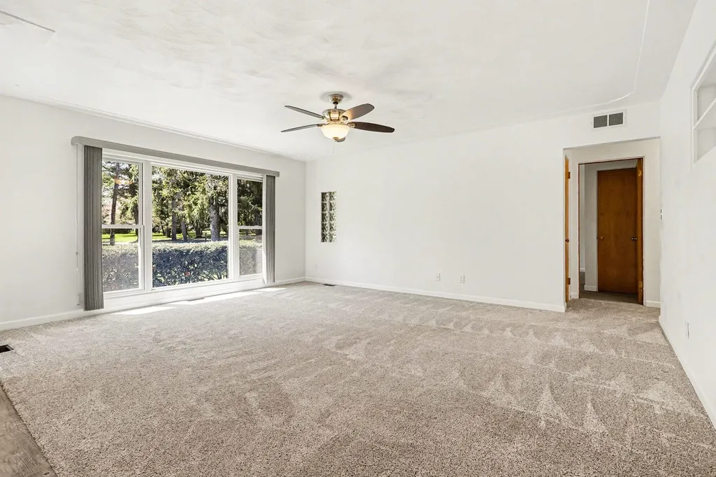 259 Wahwahtaysee Way Battle Creek City MI 49015