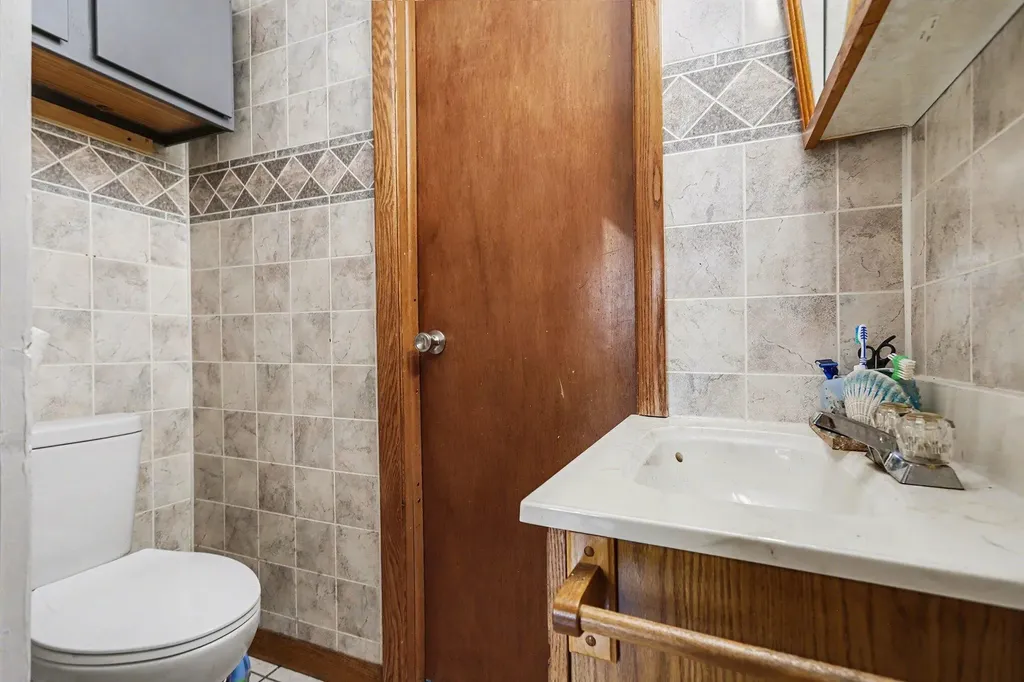 7511 E Drive N Emmett Charter Township MI 49014