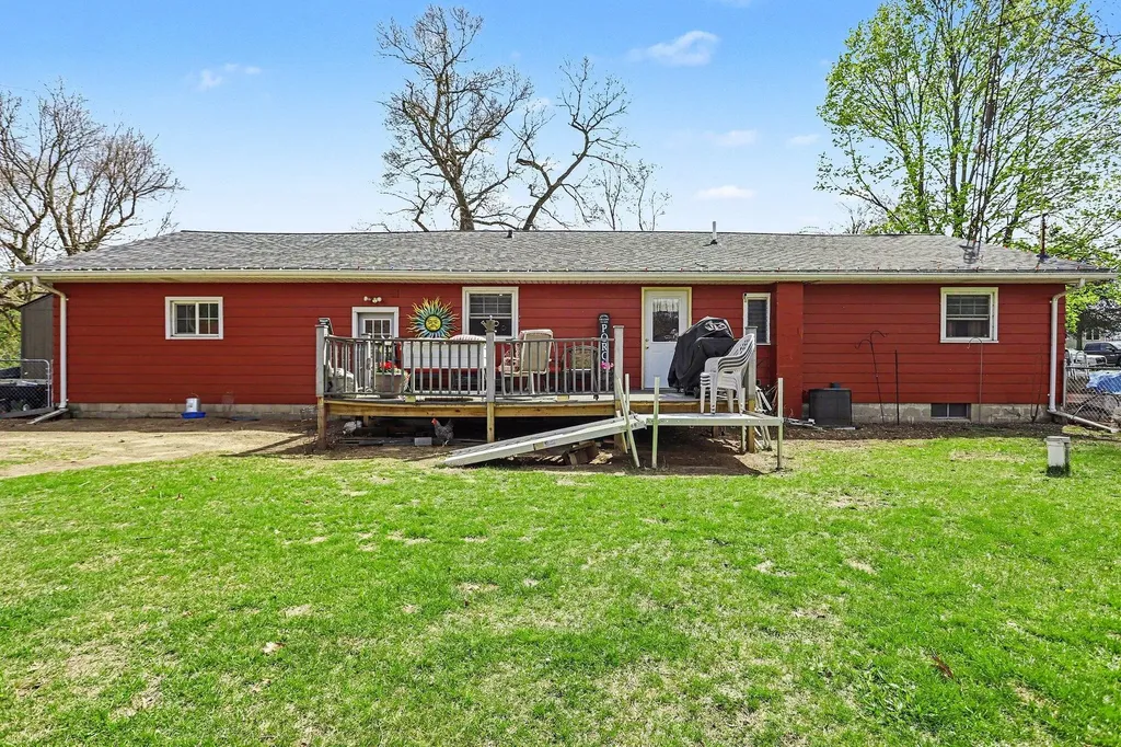 7511 E Drive N Emmett Charter Township MI 49014