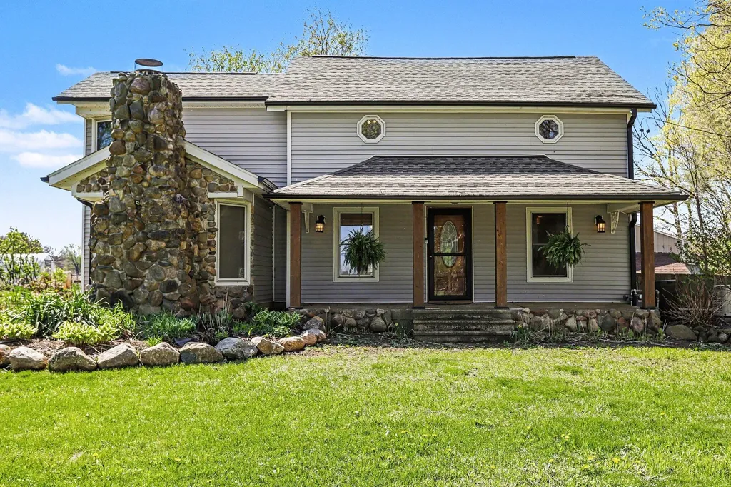 7828 Division Drive Newton Township MI 49014