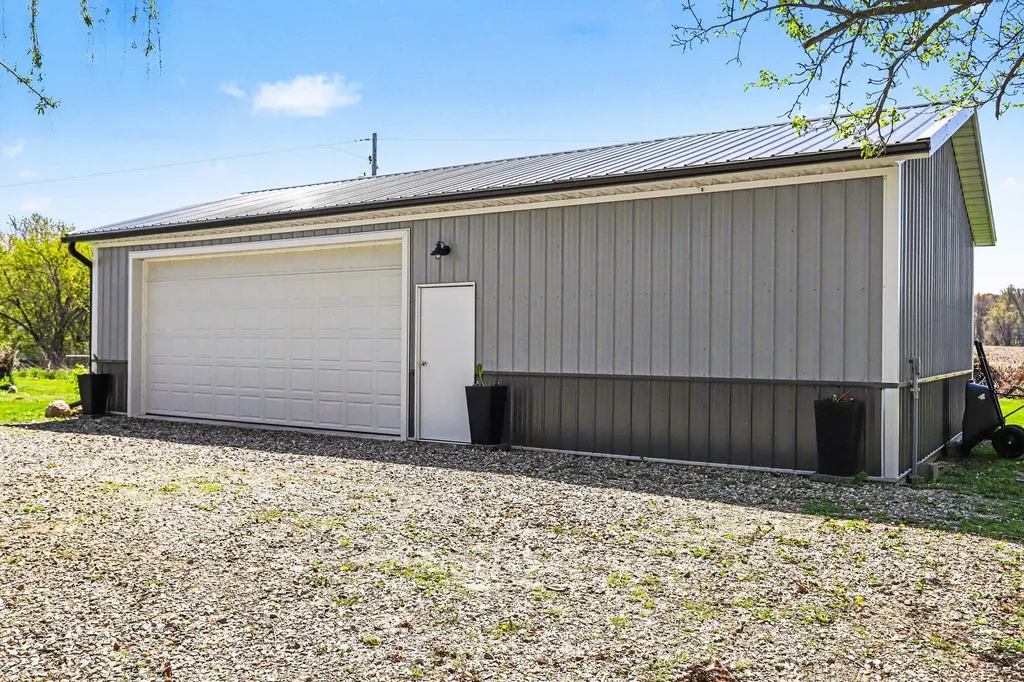7828 Division Drive Newton Township MI 49014
