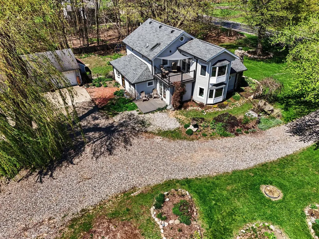 7828 Division Drive Newton Township MI 49014
