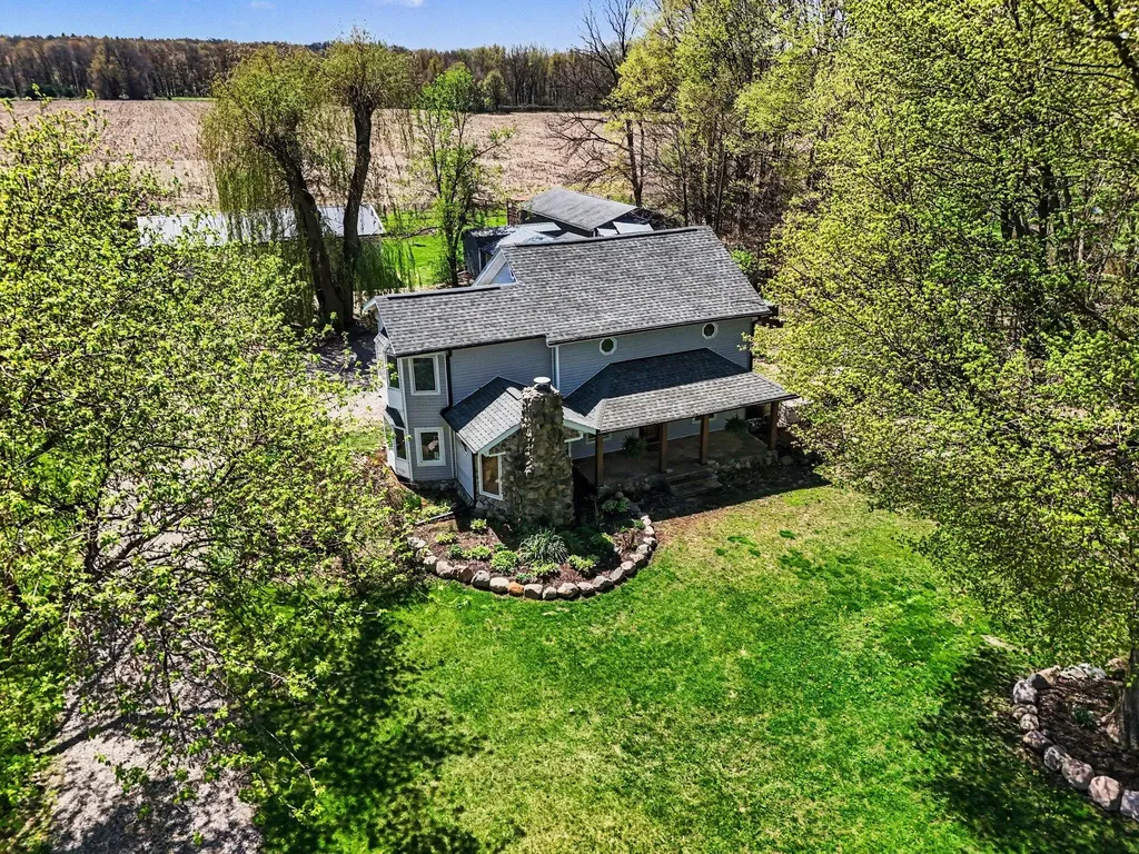 7828 Division Drive Newton Township MI 49014