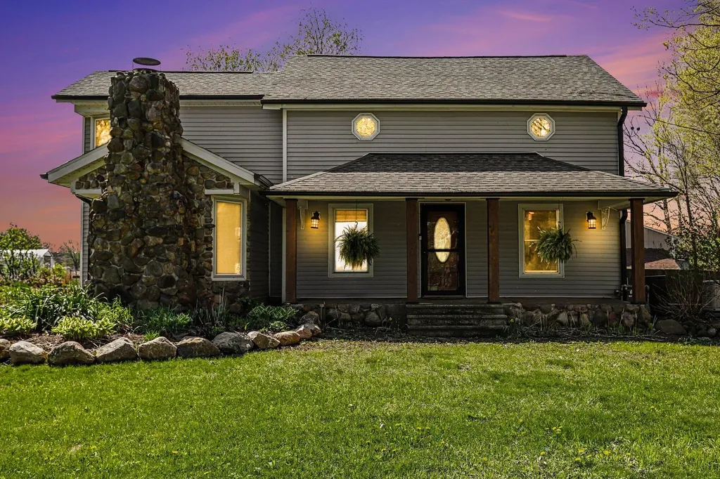7828 Division Drive Newton Township MI 49014